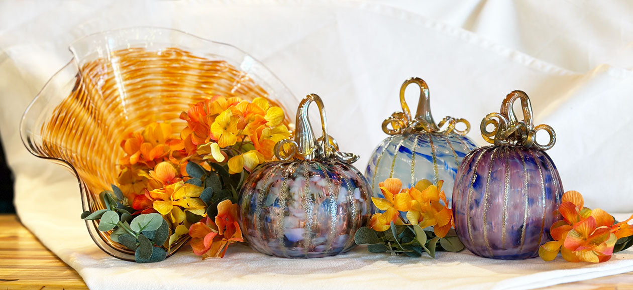 http://wimberleyglassart.com/cdn/shop/collections/CATEGORY_Pumpkins.jpg?v=1692300131