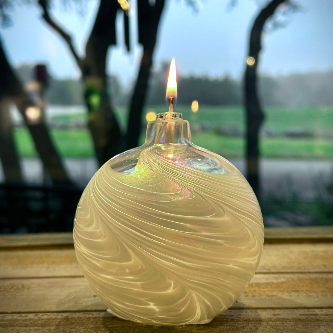 Blown glass good oil lamp